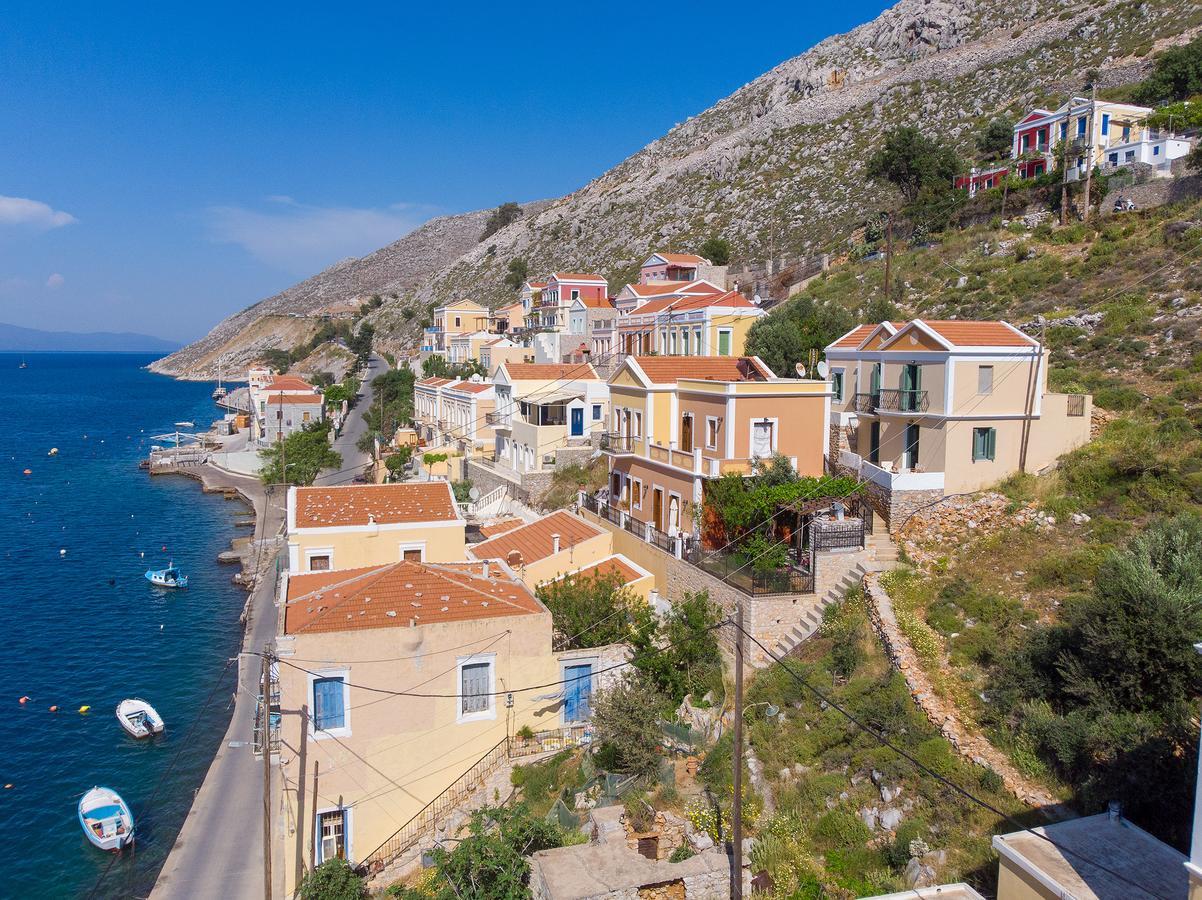 Blue Wave Aigli Villa Сими Екстериор снимка